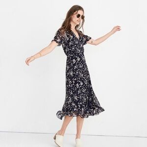 Madewell‎ | Ruffle-Edge Wrap Dress in Drifting Petals Size XS